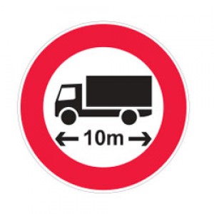 عبور کامیون با طول بیش از 10 متر ممنوع